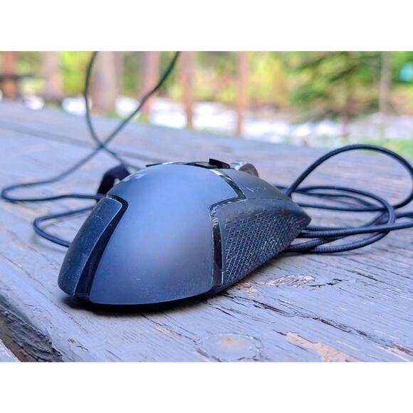 Logitech G502 HERO Gaming Mouse - Precision & Performance for Every Gamer - Picture 5 of 10